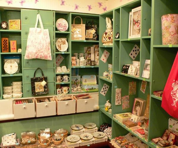 格子店卖什么好(格子店最好卖的商品)(图3) 小兔来教你 格子铺卖什么好